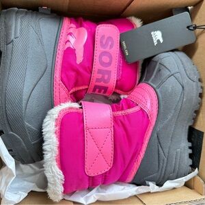 Sorel Kids' Commander Winter Boots (Size 8T) Tropic Pink/Deep blush.